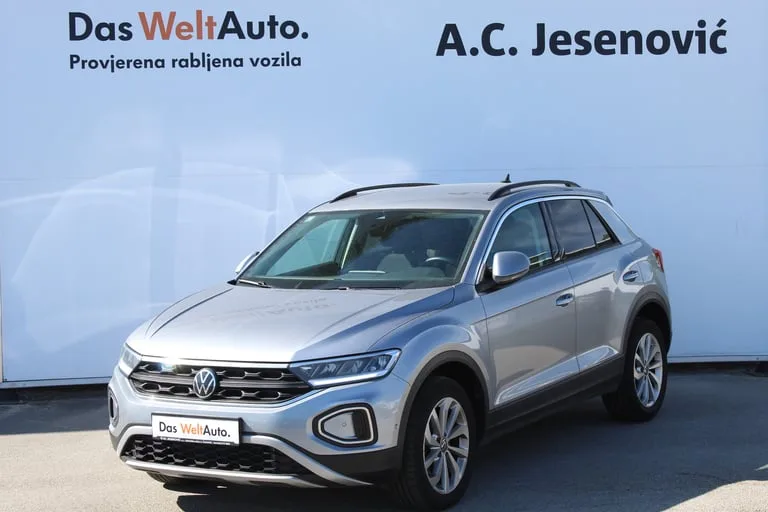 Volkswagen T-Roc 2024: fotografija 1