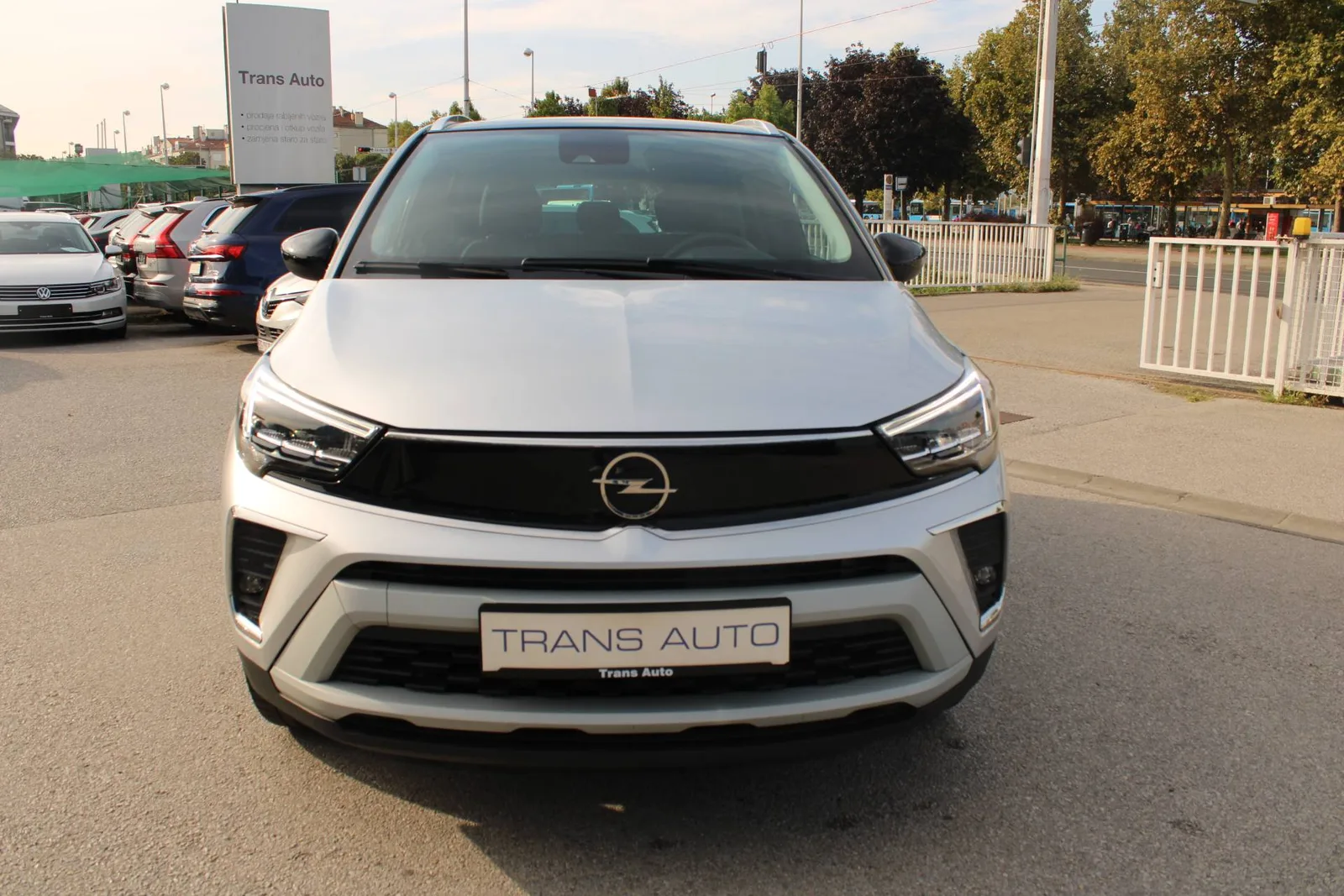 Opel Crossland 2023: fotografija 2