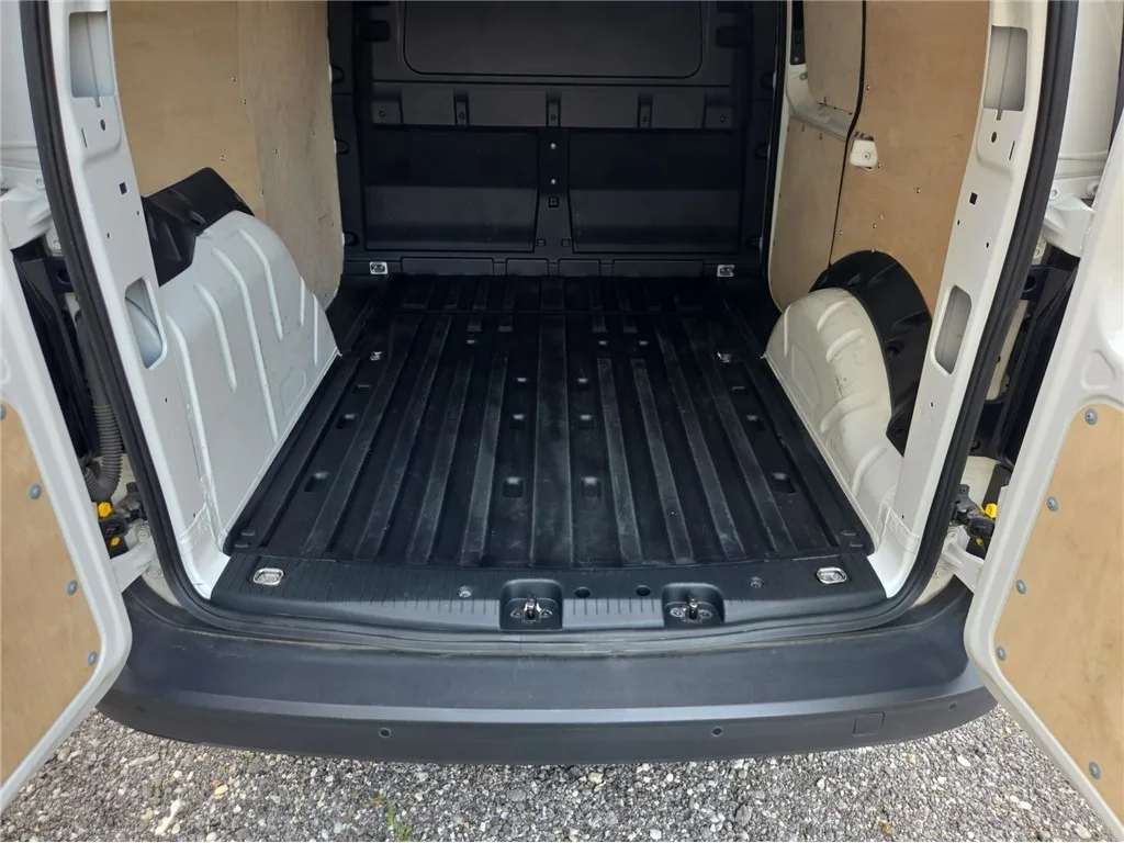 Volkswagen Caddy2.0 2023 – fotografija 18
