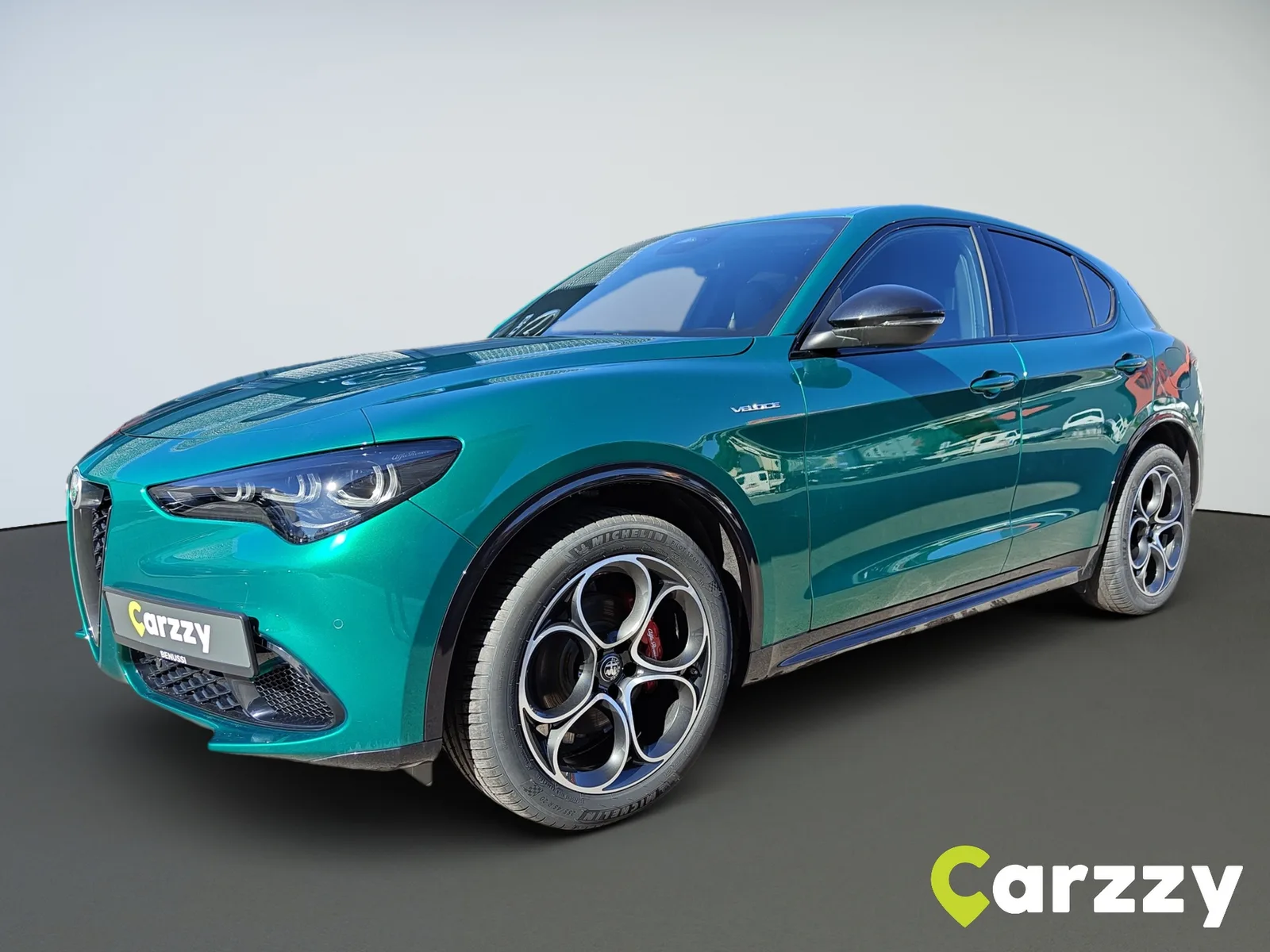 Alfa Romeo Stelvio 2024: fotografija 1
