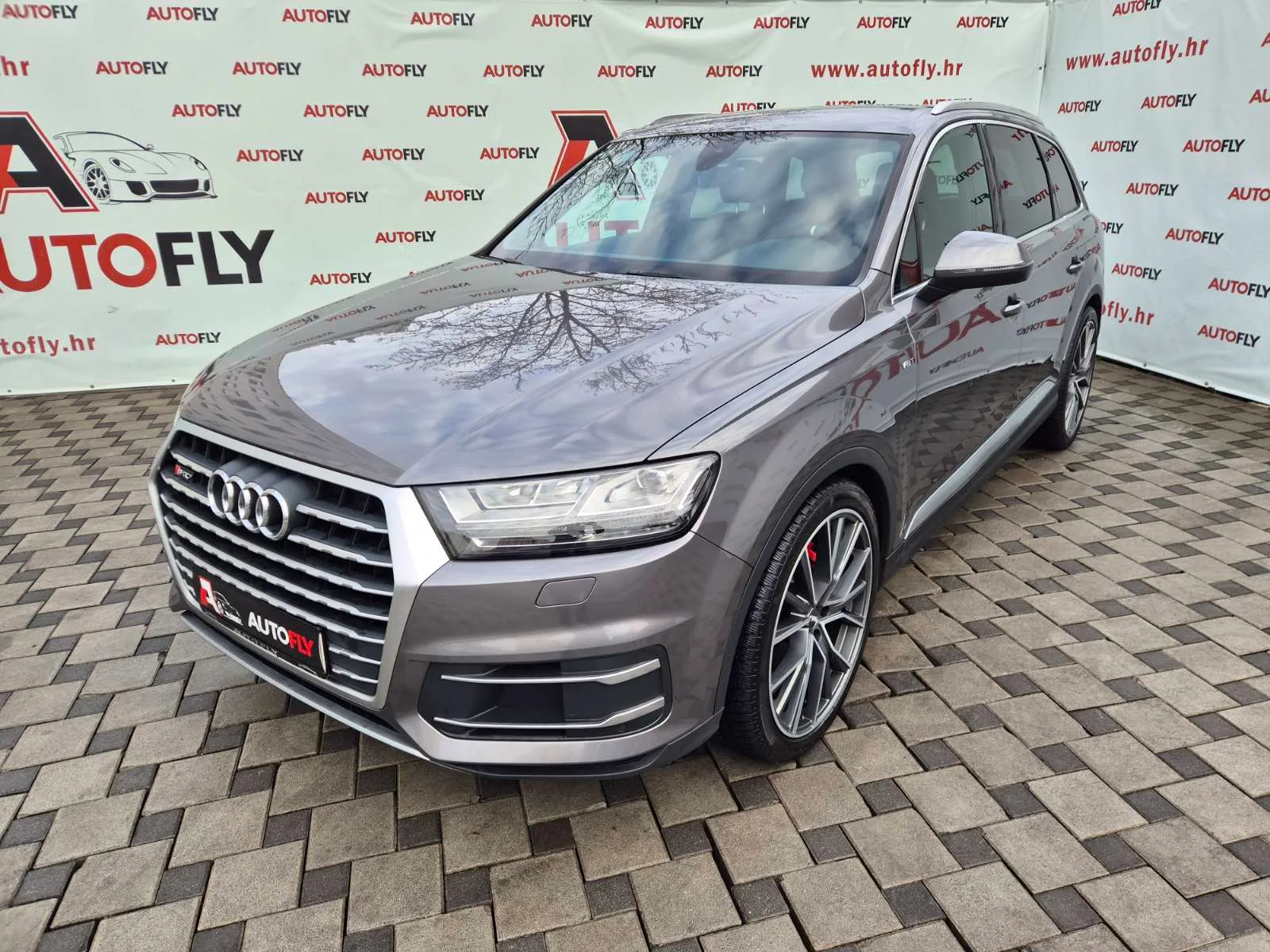 Audi Q7 2015 – fotografija 1