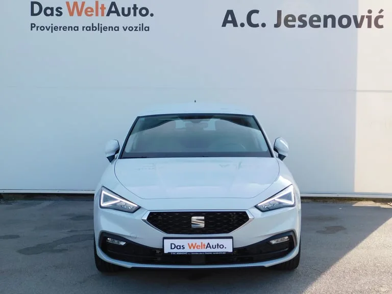 Seat Leon 2024: fotografija 2