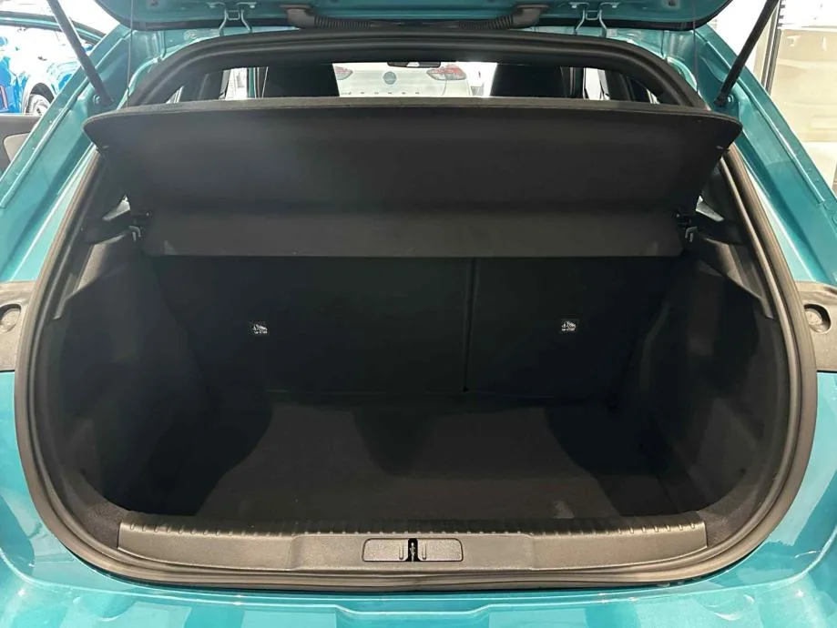 Opel Mokka 2025: fotografija 18