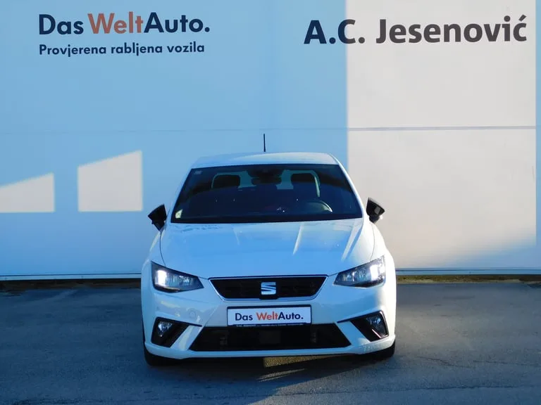 Seat Ibiza 2024: fotografija 2