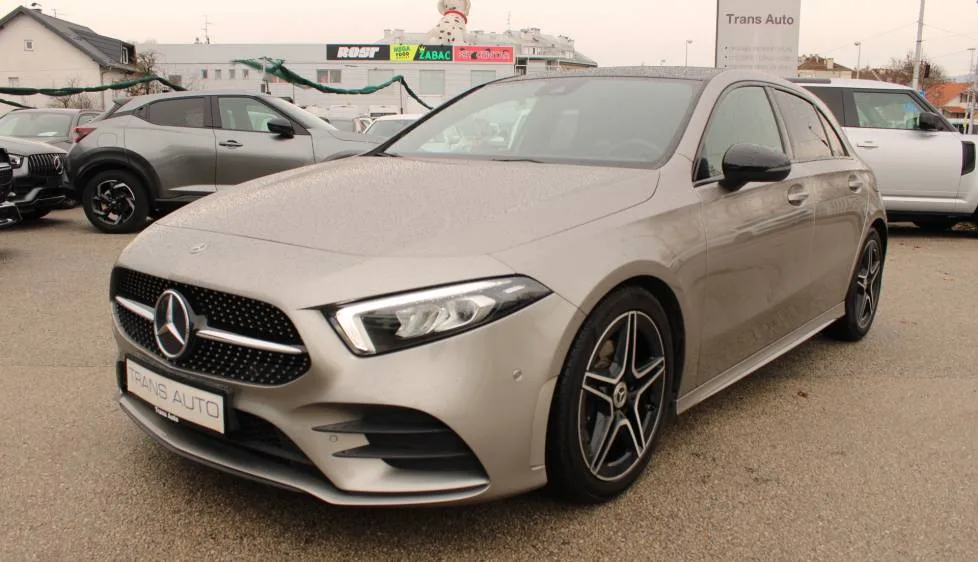 Mercedes-Benz A Klasa 2019: fotografija 1