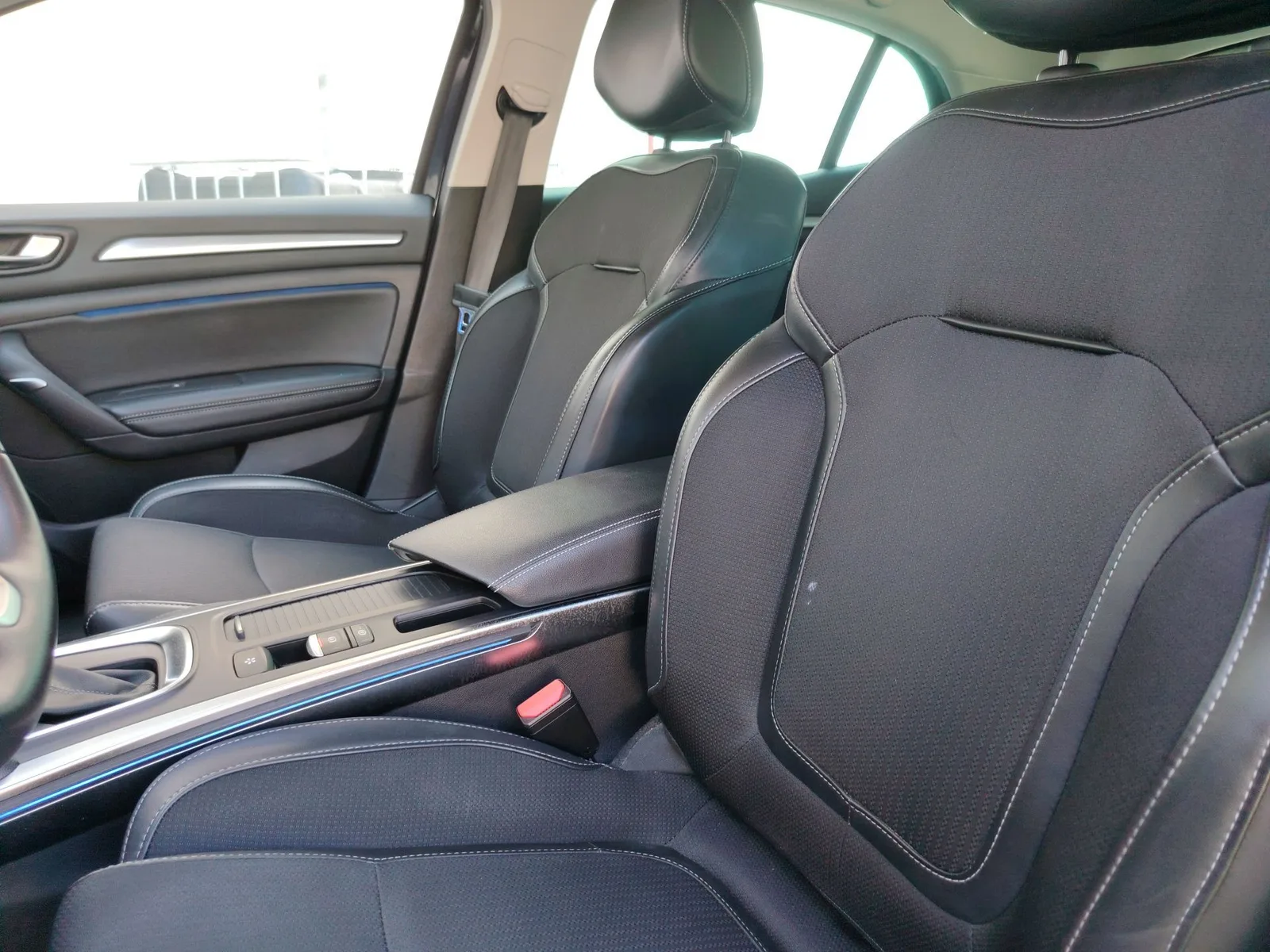 Renault Megane 2023 – fotografija 33