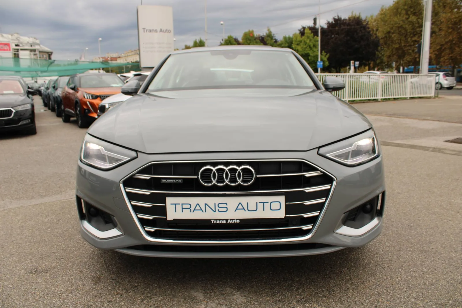 Audi A4 2022 – fotografija 2