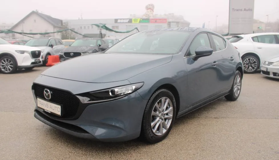 Mazda 3 2022 – fotografija 1
