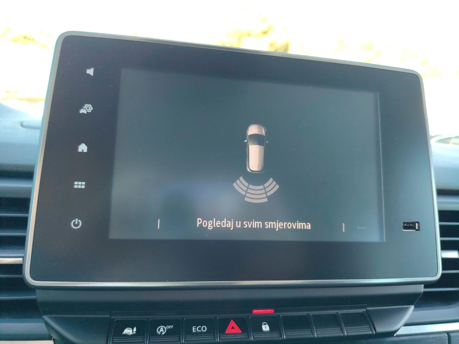 Renault Trafic 2023 – fotografija 31