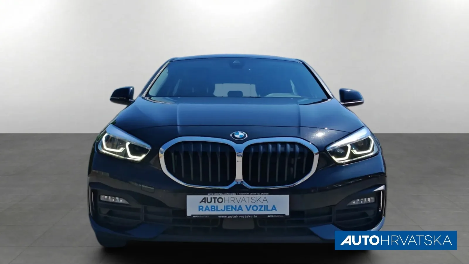 BMW Serija 1 2023 – fotografija 2