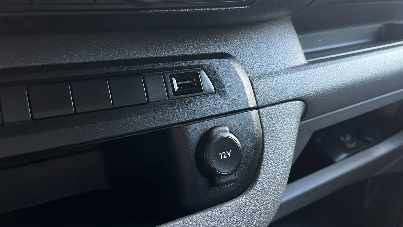 Opel Vivaro 2021 – fotografija 27
