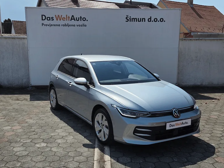 Volkswagen Golf VIII 2025: fotografija 2