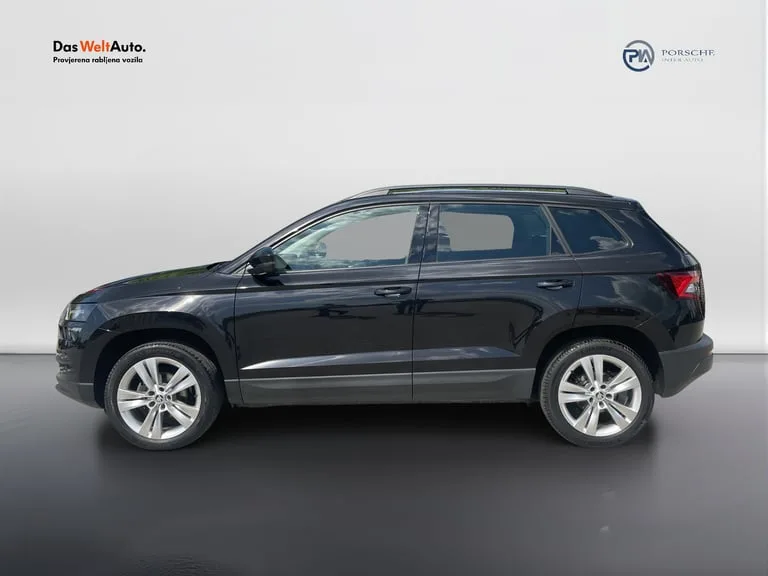 Škoda Karoq 2021: fotografija 2