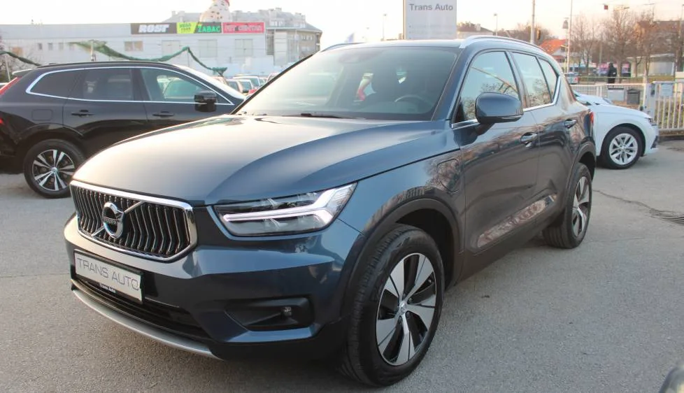 Volvo Xc40 2021: fotografija 1