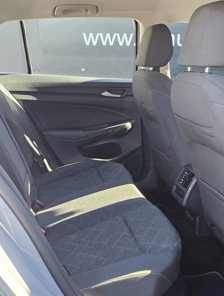 Volkswagen Golf VIII 2022 – fotografija 18