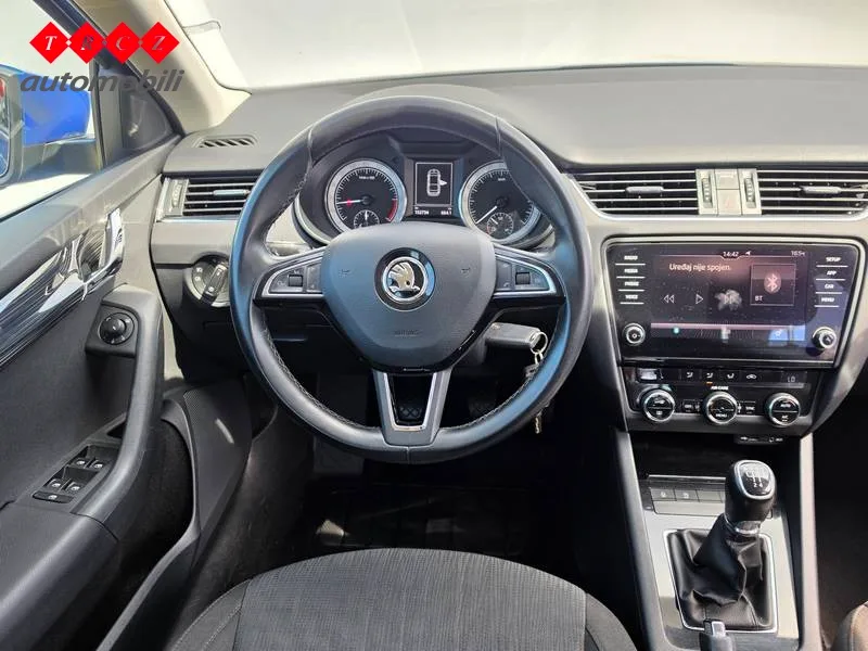 Škoda Octavia 2017 – fotografija 9