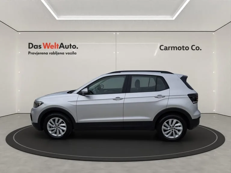 Volkswagen T-Cross 2023: fotografija 2