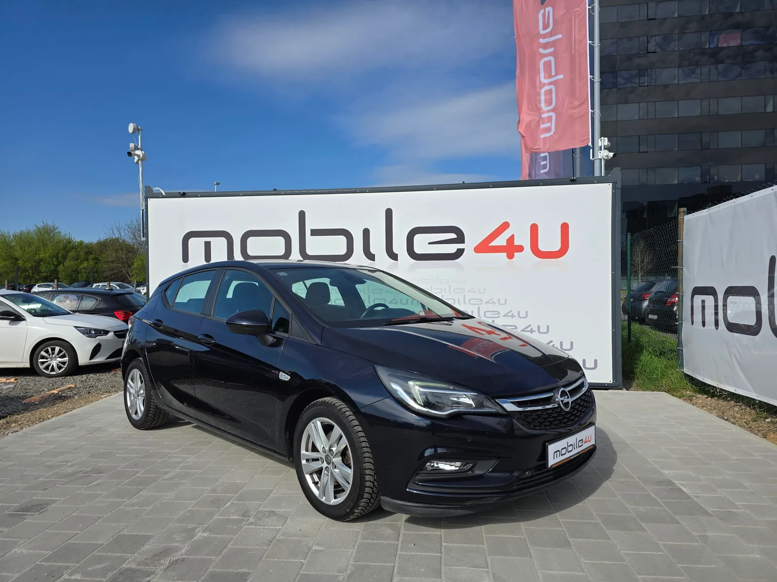 Opel Astra 2019 – fotografija 2