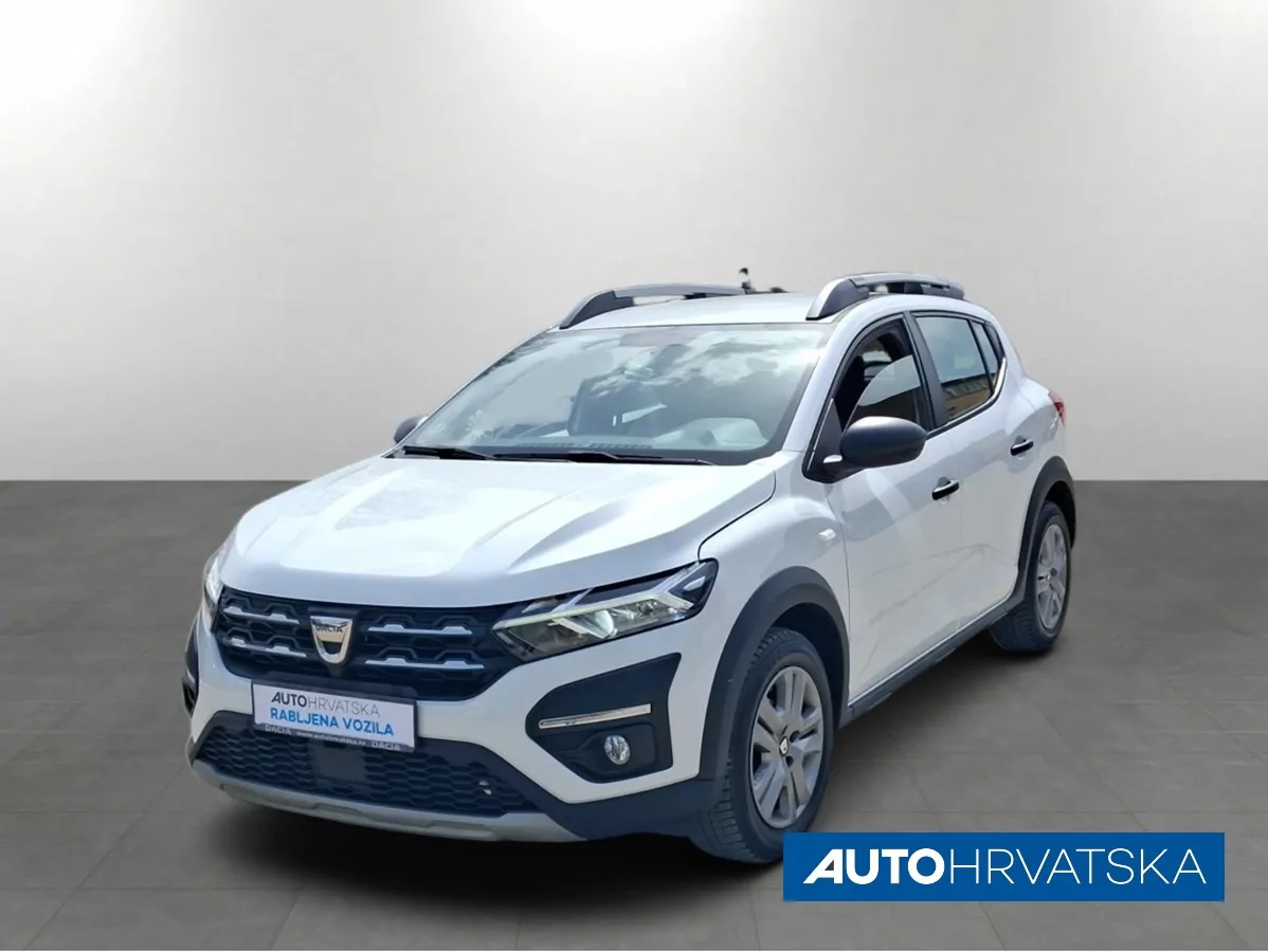 Dacia Sandero 2022: fotografija 1