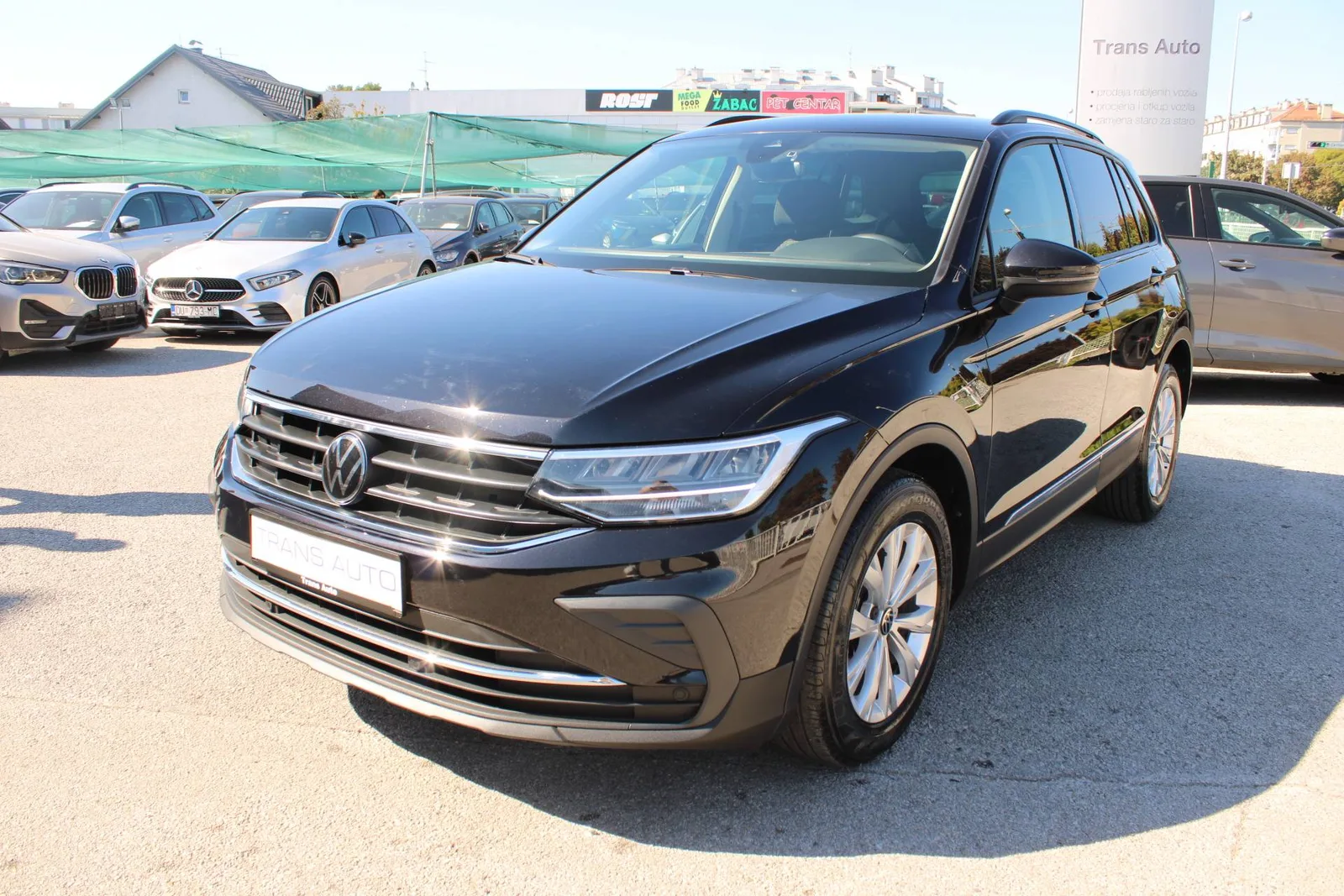 Volkswagen Tiguan 2023 – fotografija 1