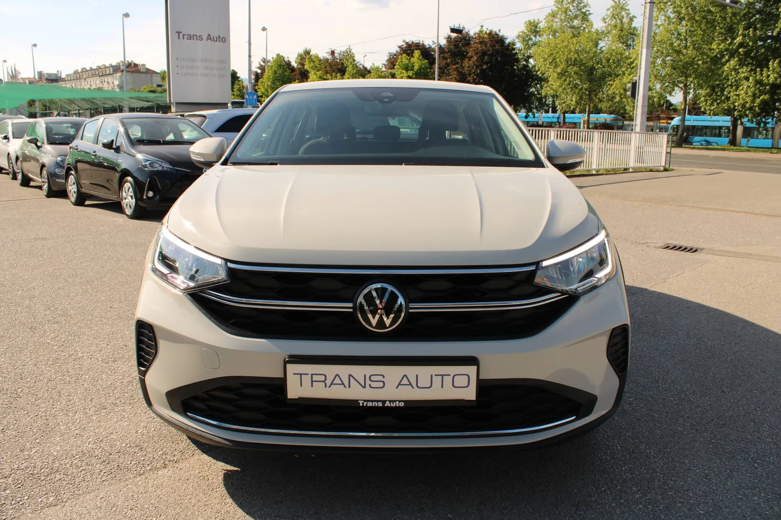 Volkswagen Taigo 2023: fotografija 2