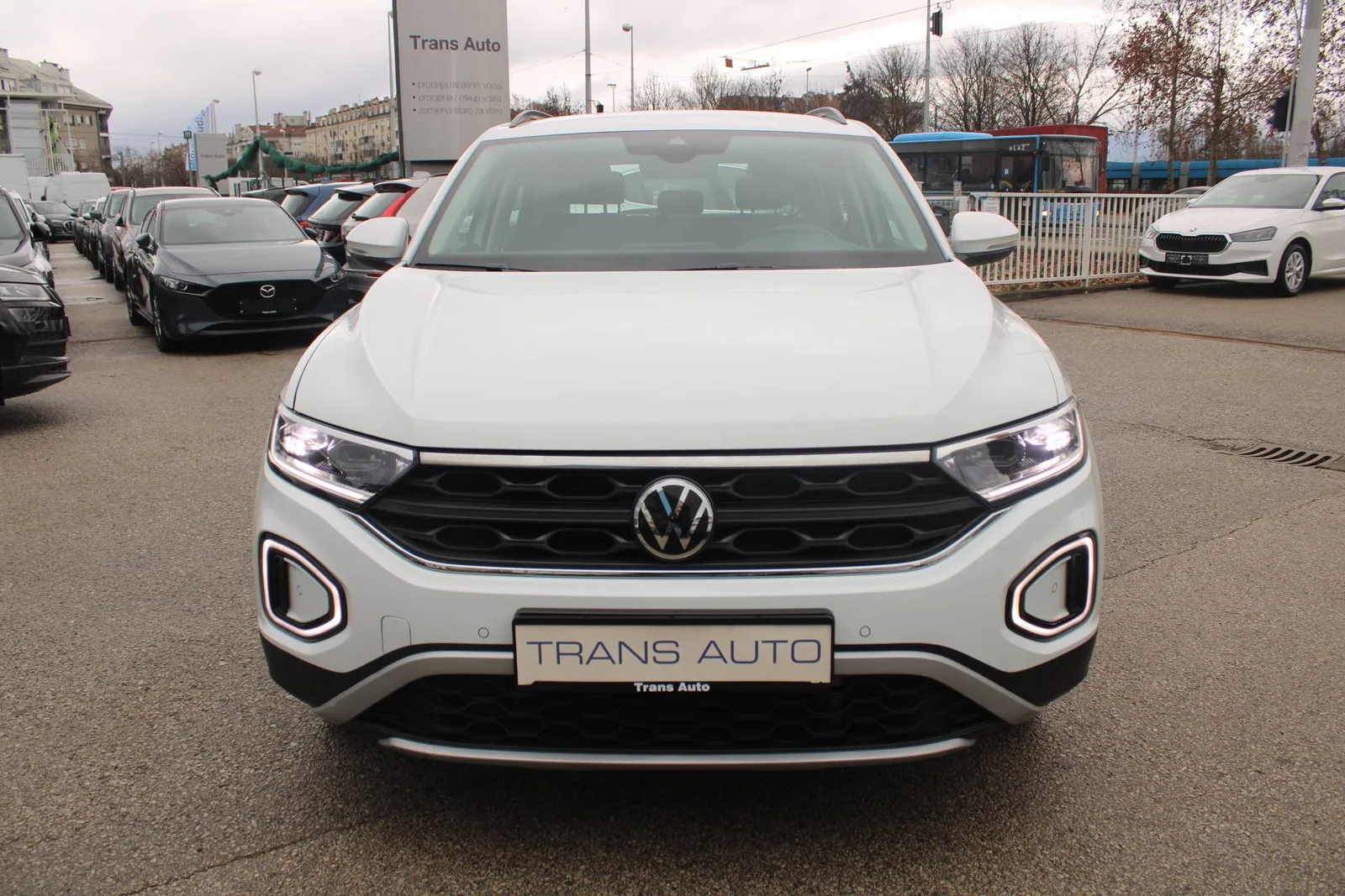 Volkswagen T-Roc 2023: fotografija 2