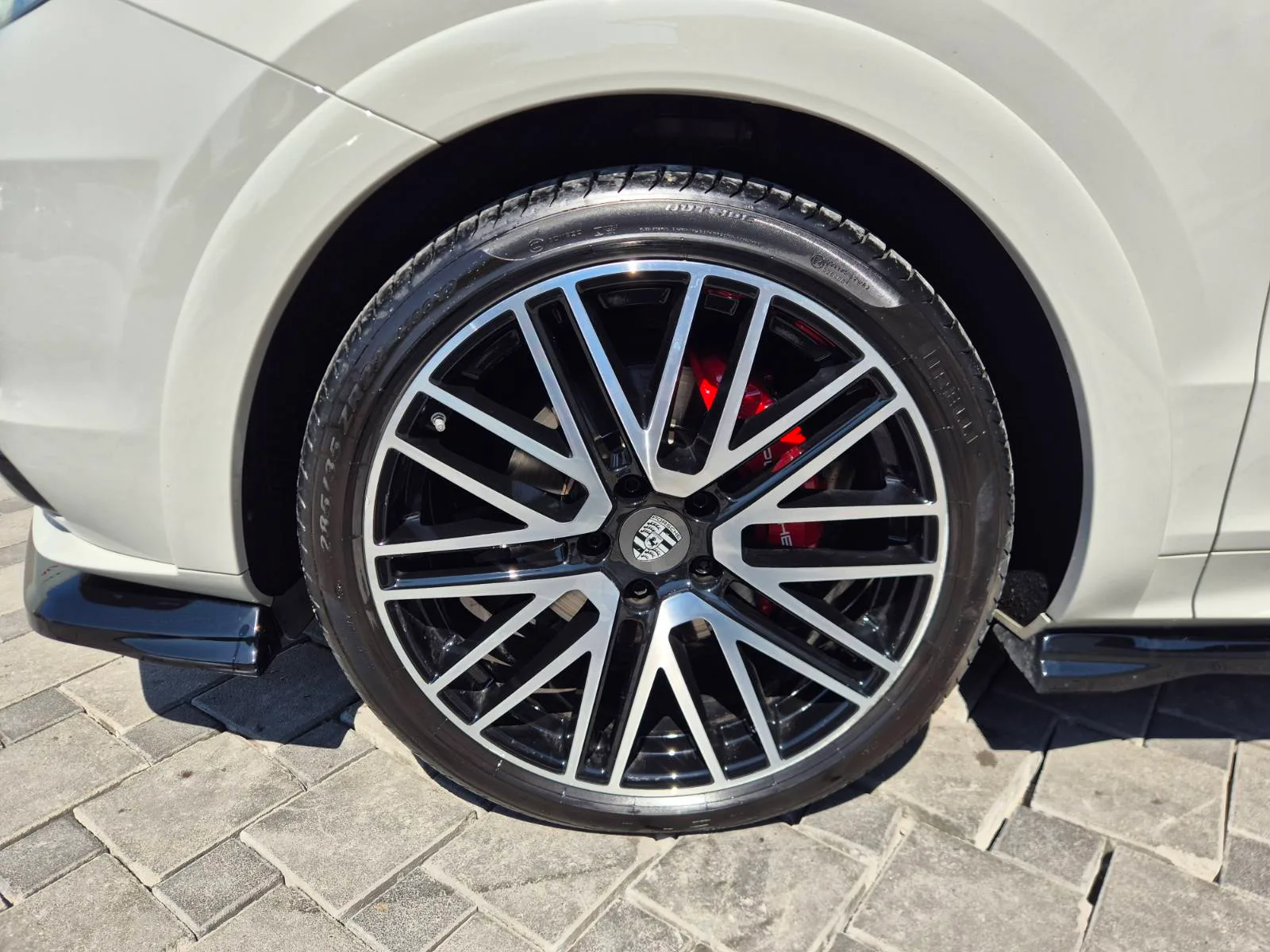 Porsche Cayenne 2023 – fotografija 29