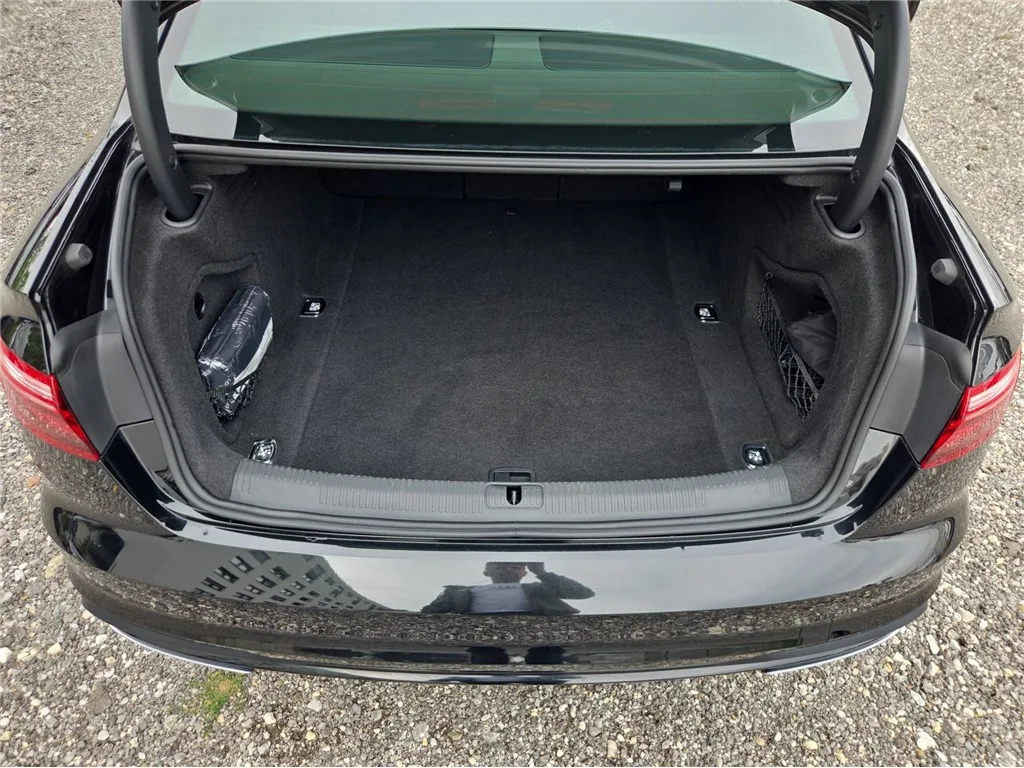Audi A4 2023 – fotografija 20