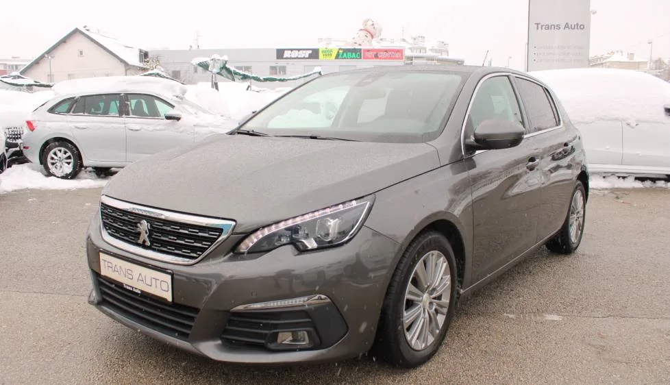 Peugeot 308 2018 – fotografija 1