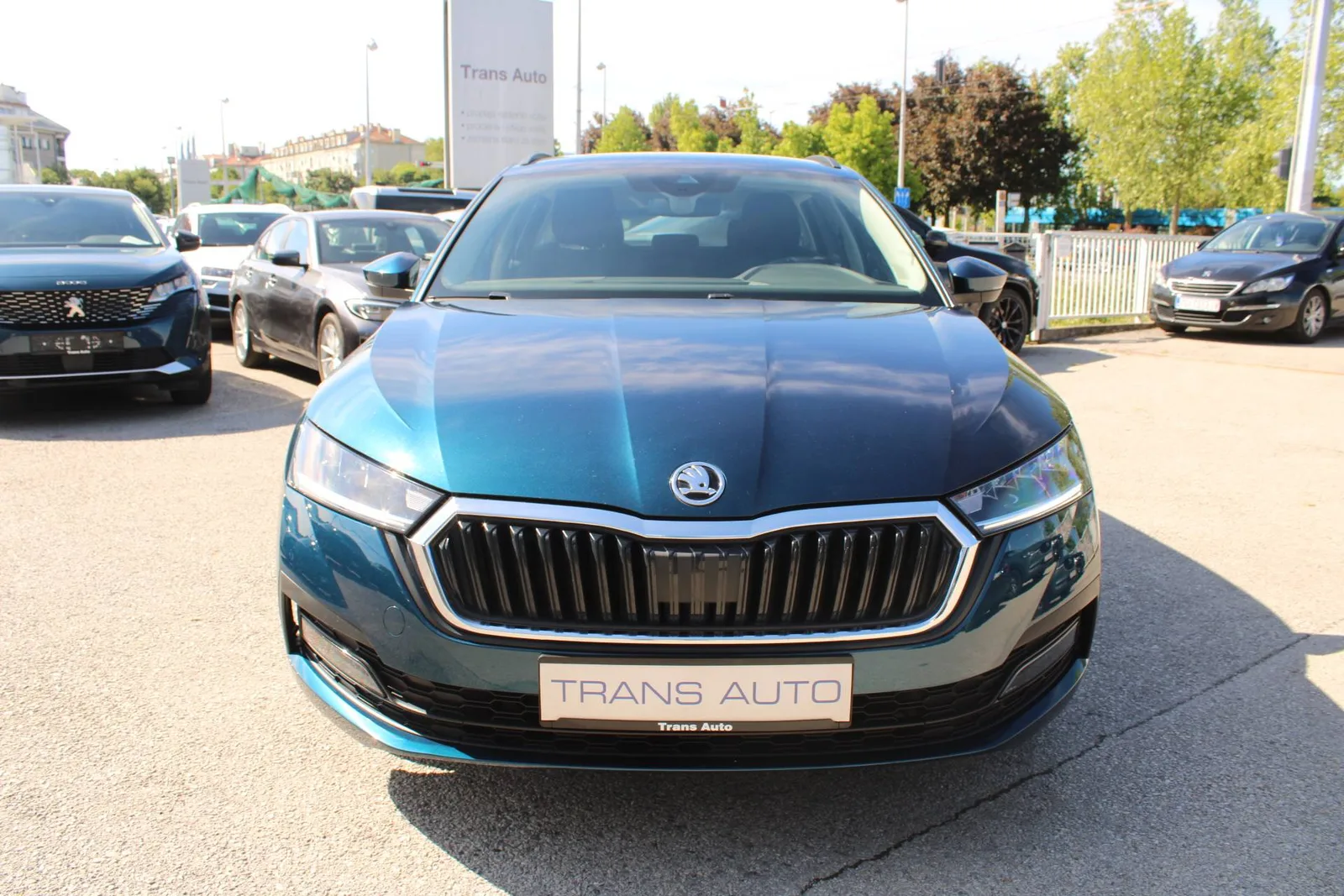 Škoda Octavia Combi 2024 – fotografija 2
