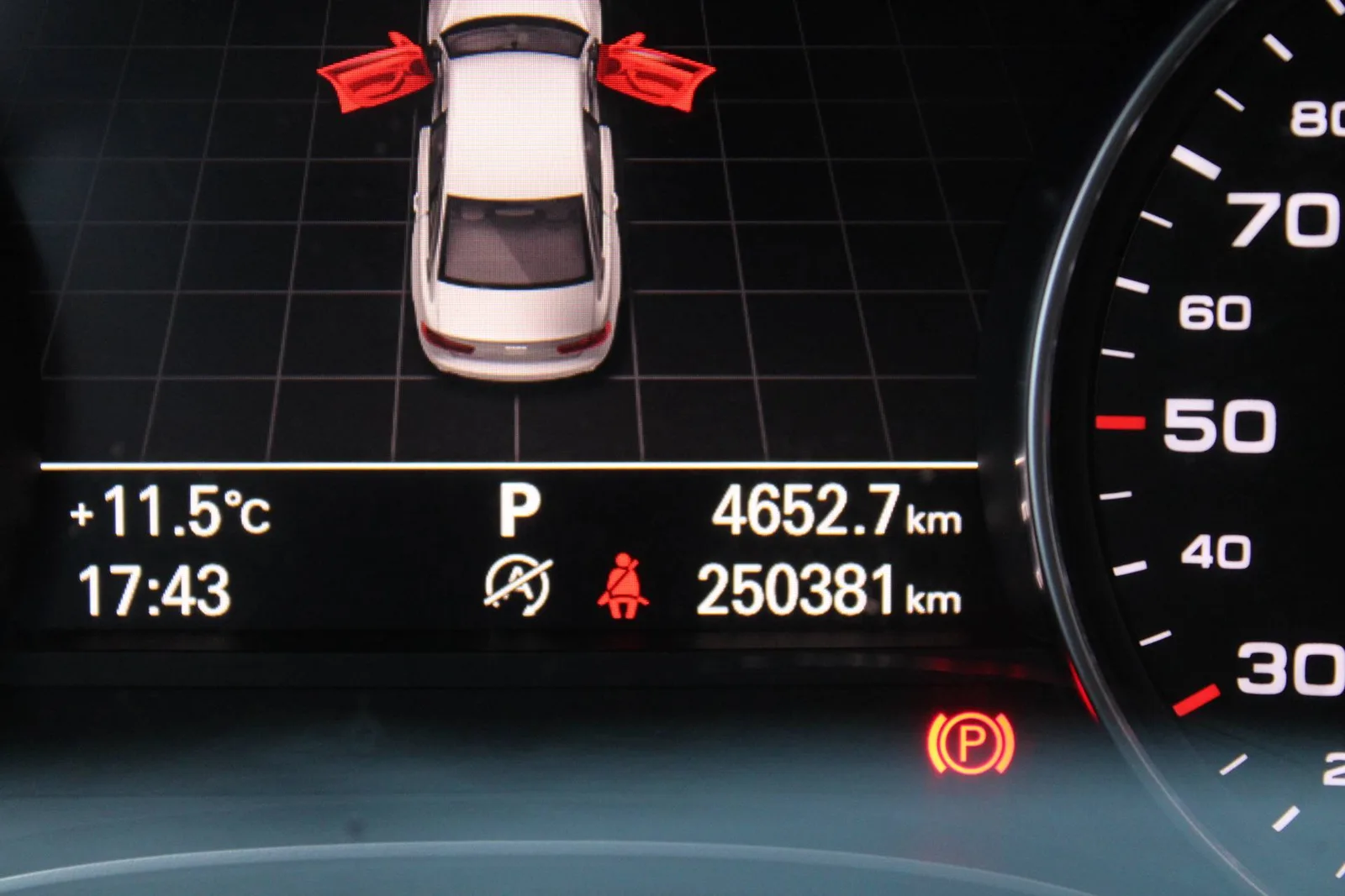 Audi A6 2017 – fotografija 23
