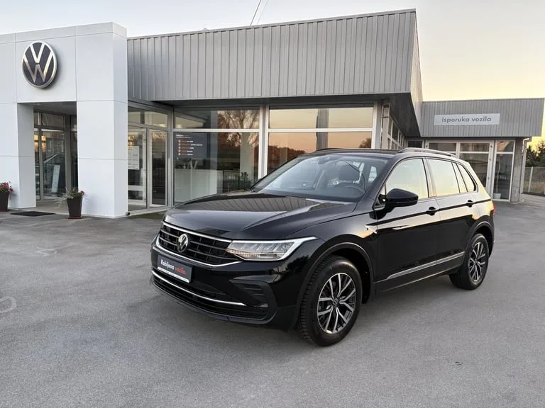 Volkswagen Tiguan II 2023: fotografija 1