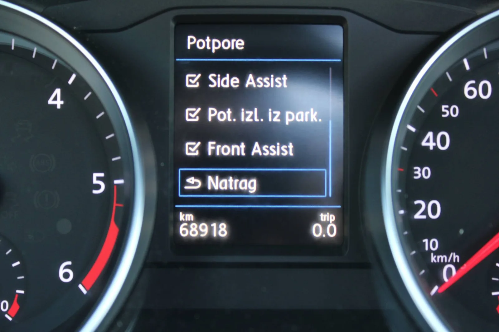 Volkswagen Passat Variant 2023 – fotografija 26