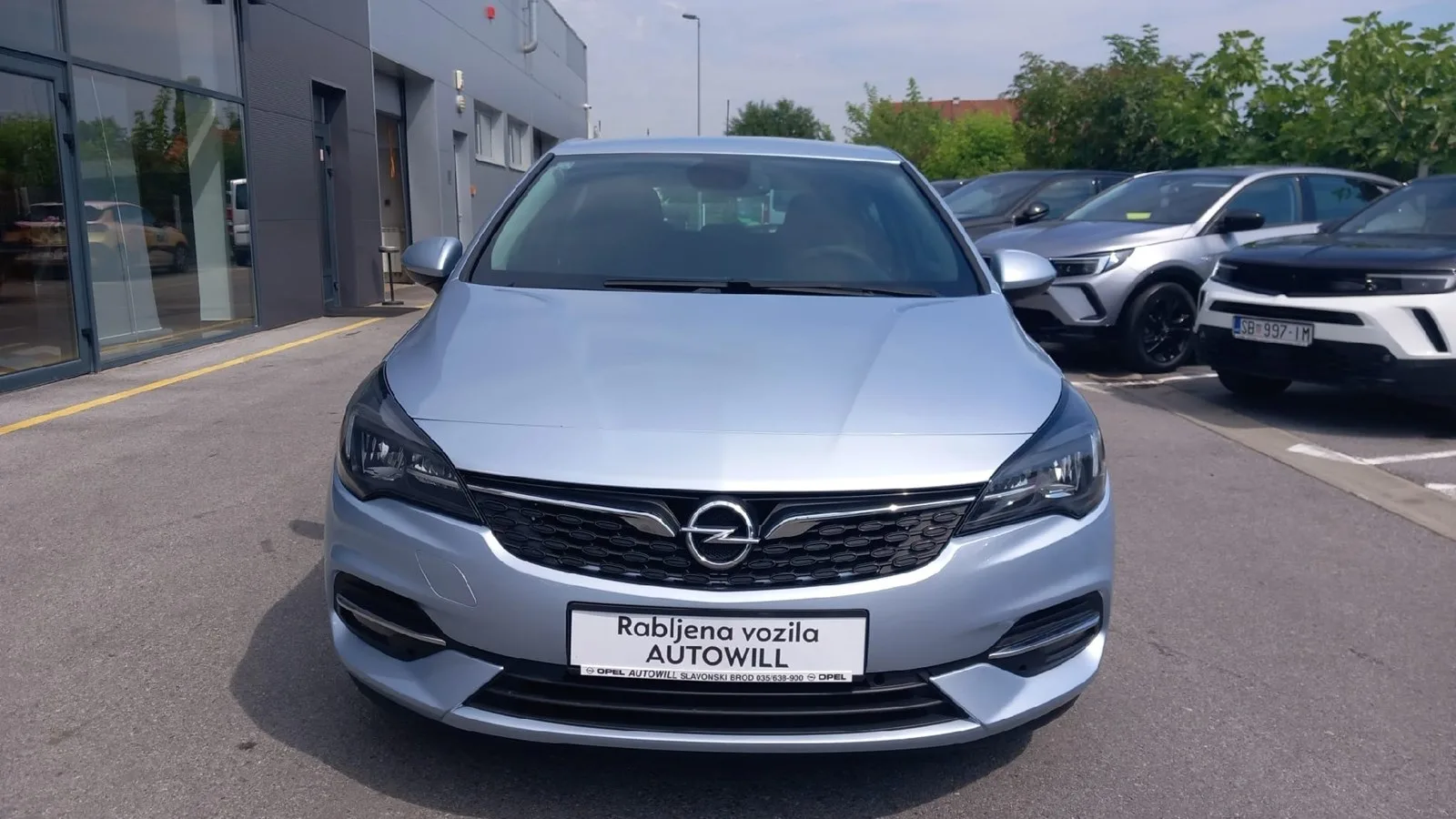 Opel Astra 2020 – fotografija 2