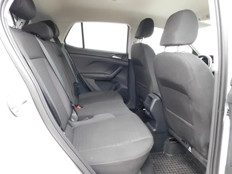 Volkswagen T-Cross 2024: fotografija 12