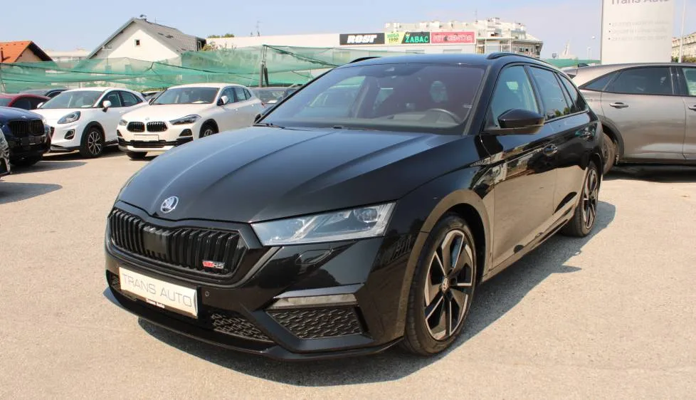 Škoda Octavia Combi 2022 – fotografija 1