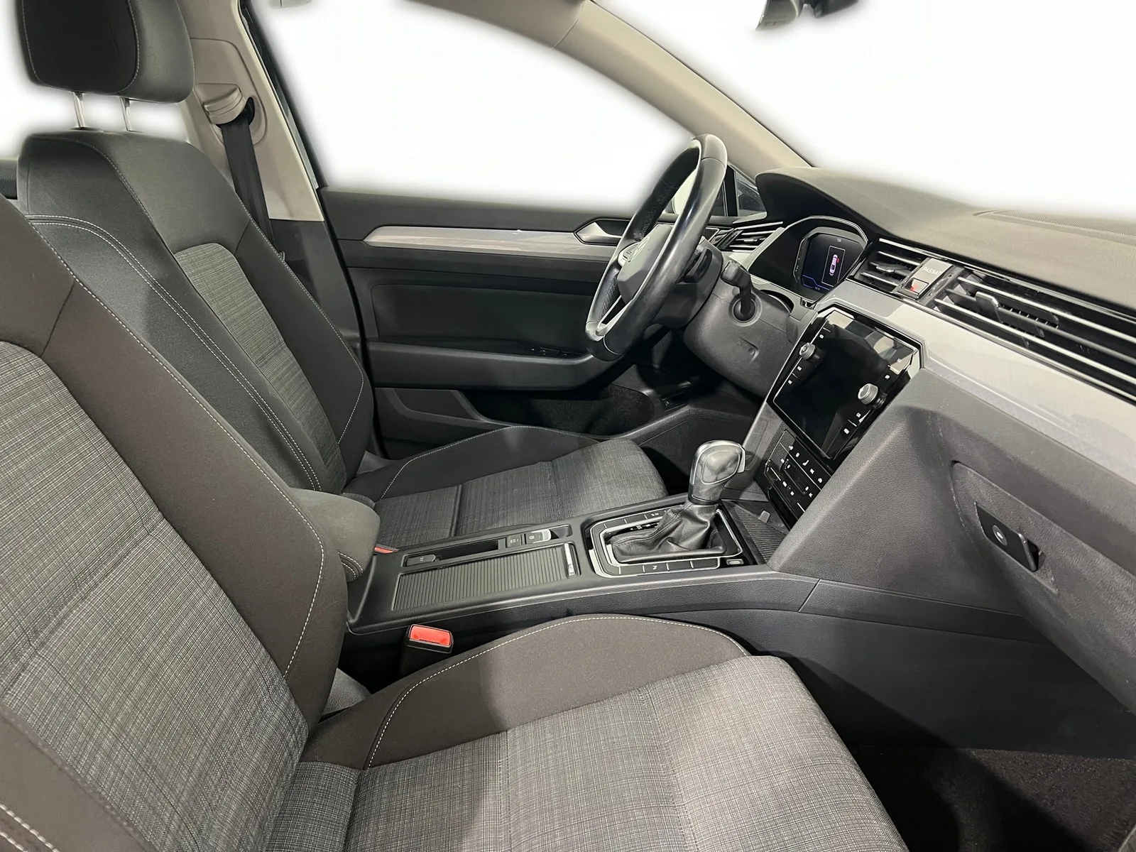 Volkswagen Passat B8 2021 – fotografija 22