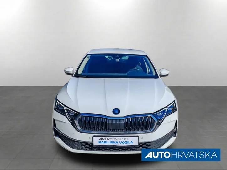 Škoda Octavia 2025 – fotografija 1