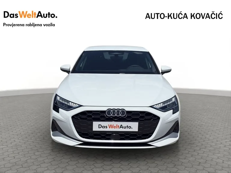 Audi A3 2026: fotografija 2