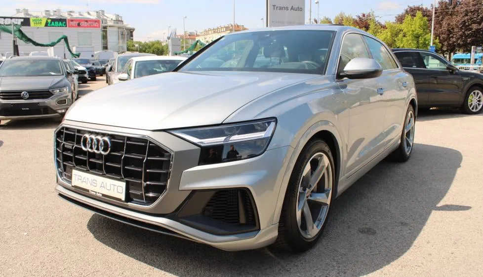 Audi Q8 2024 – fotografija 1