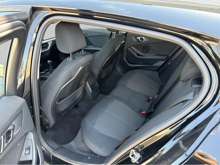 BMW Serija 1 2022: fotografija 12