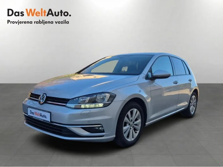 Volkswagen Golf VII