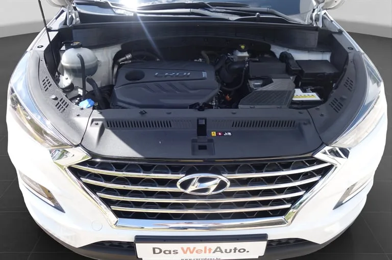 Hyundai Tucson 2019: fotografija 17