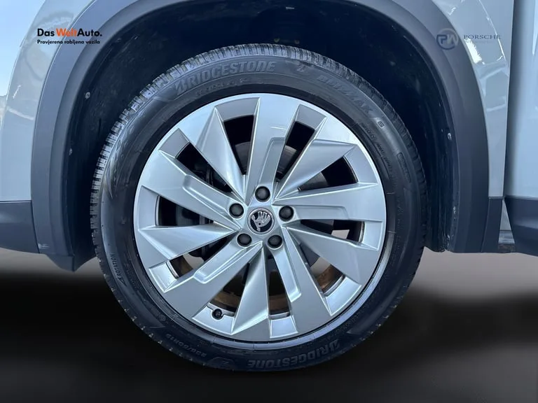 Škoda Kodiaq 2024: fotografija 30