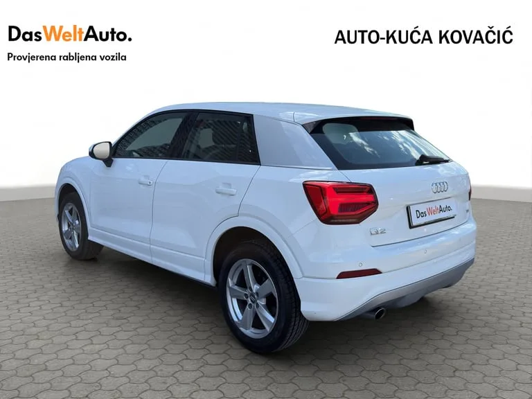 Audi Q2 2017: fotografija 2