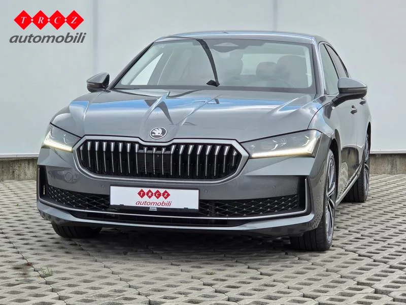 Škoda Superb 2024: fotografija 2