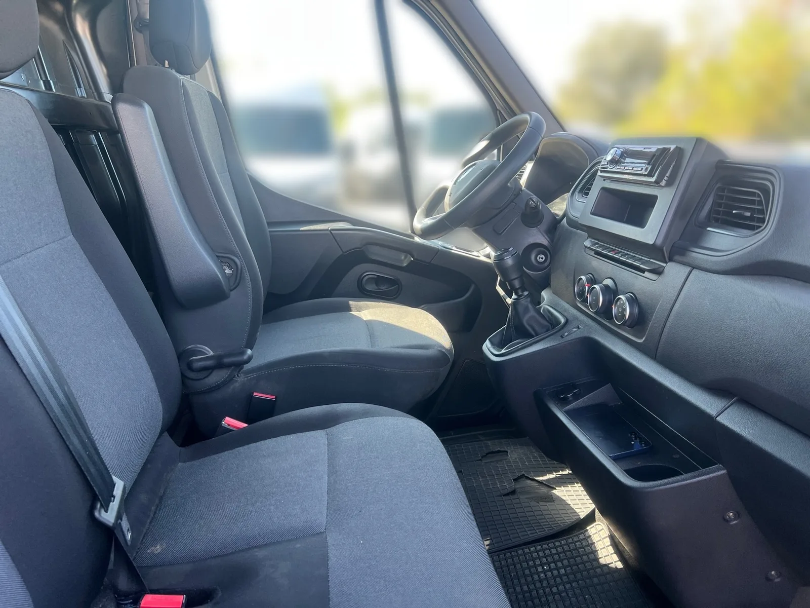 Renault Master 2022 – fotografija 17