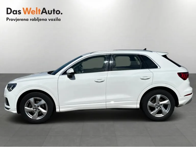 Audi Q3 2019: fotografija 2
