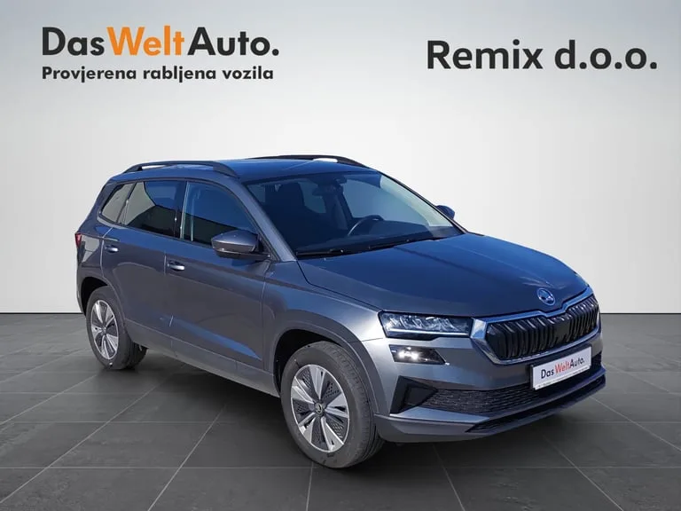 Škoda Karoq 2023: fotografija 2