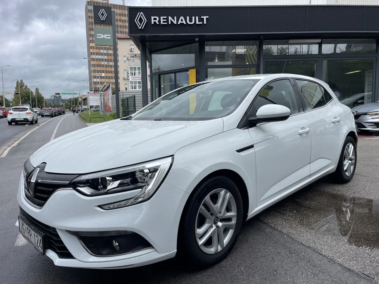 Renault Megane 2019 – fotografija 1
